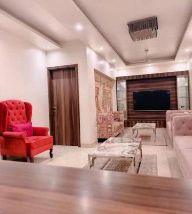 HostMyStay-3BHk ! Gk1 - RBlck!