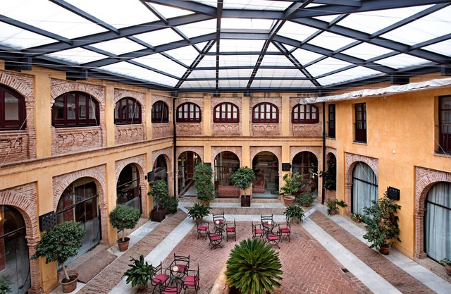 Hotel Alcázar de La Reina