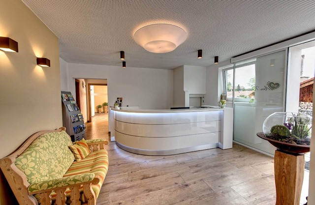 Hotel Am Wiesenhang - Garni