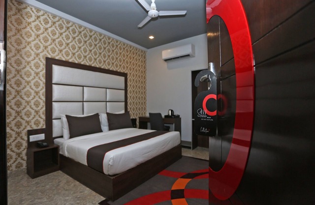 Hotel Arhaan Palace By GRB