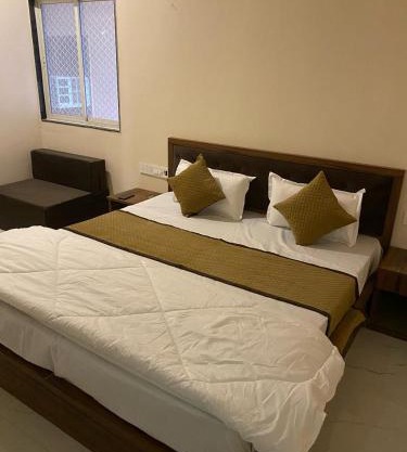 Hotel Banshi Wala - Best Hotel in Khatu Shyam ji Near Khatu shyam ji Tample
