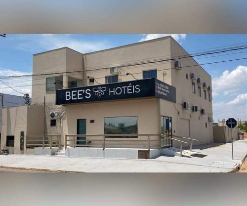 Hotel Bee's Sorriso