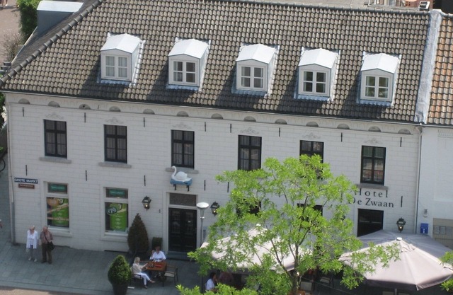Hotel & Brasserie de Zwaan