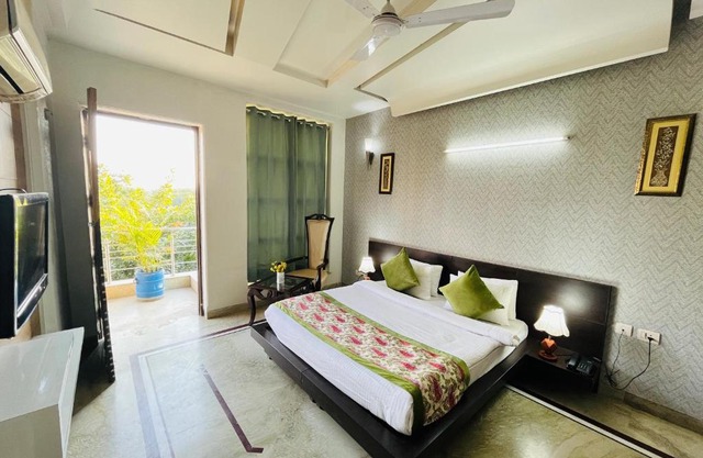 Hotel Dayal Regency near IMT Chowk Manesar, Manesar