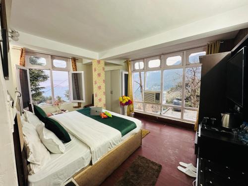 Hotel Eagle Nest Central Heated