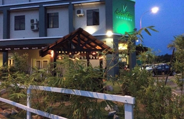 Hotel Gambang Selesa View