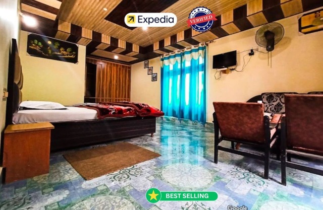 Hotel Gautam Khajjiar