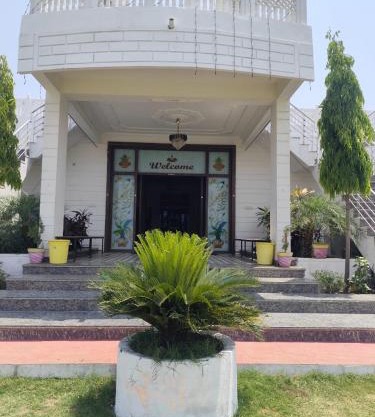 Hotel Govindam Resort