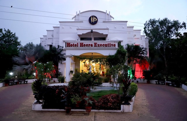 Hotel Heera Excutive