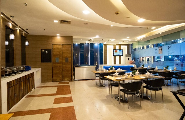Hotel Hyphen Premier Meerut