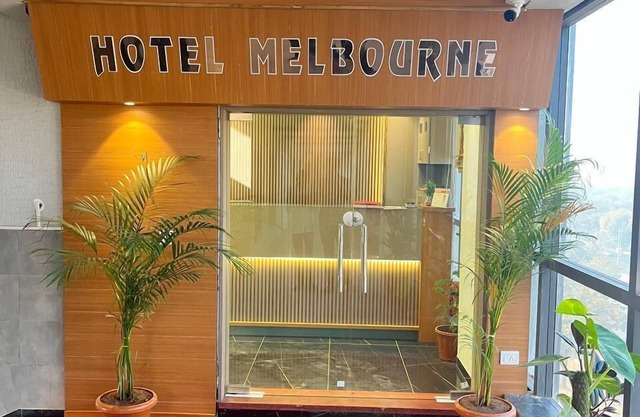 Hotel Melbourne Gandhinagar