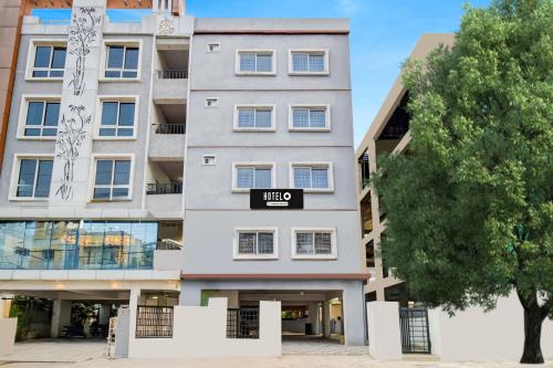 Hotel O Chandanagar Formerly Nakshatra