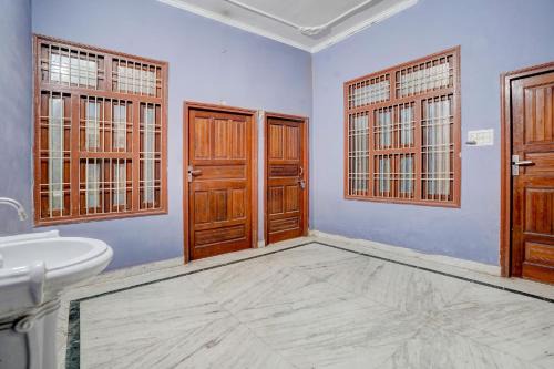 Hotel O Crown Food Court cfc