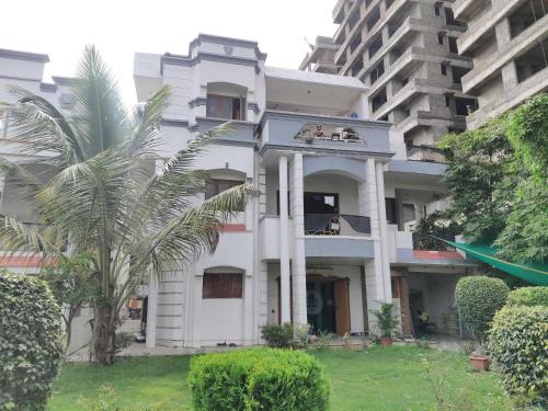 Hotel O Lord Krishna Guest House