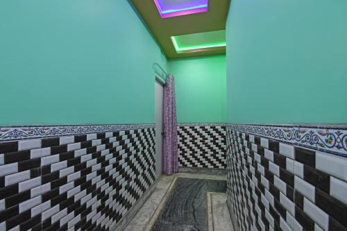 Hotel O Yuvraj Lodge