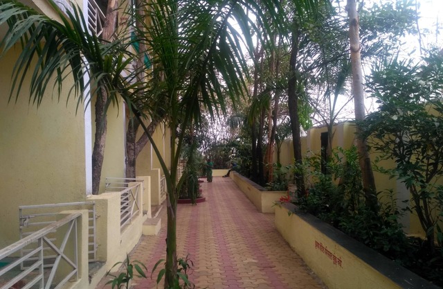 Hotel Om Sai Chattra Icon Residency