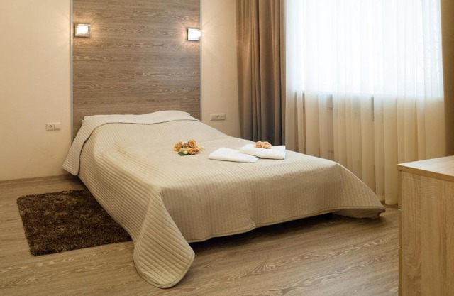 Hotel on Reshetskaya