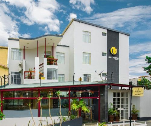 Hotel Oro Negro