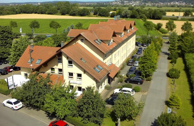 HOTEL PARQÉO im A66