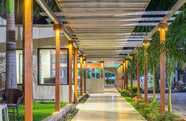 Hotel Pushpak Resort