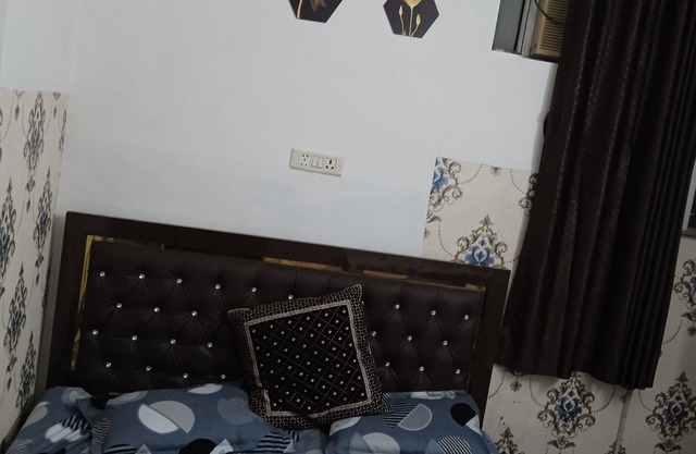 Hotel Raj Mahal has Charming 6-bedroom hotel with AC and WiFi in LUDHIANA,