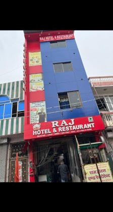Hotel Raj Palace