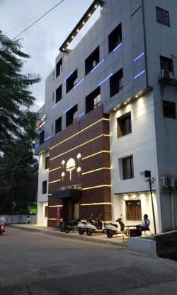 Hotel Ranjeet Akola