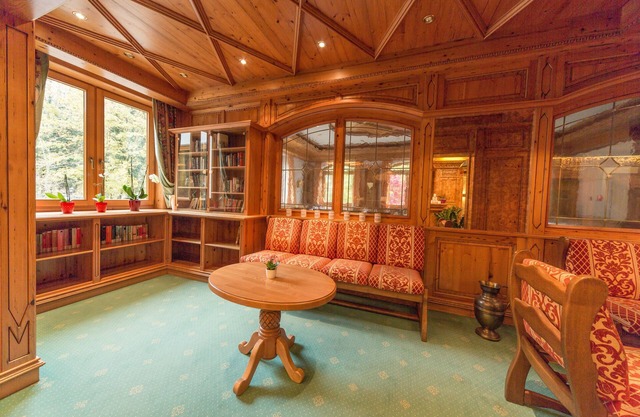 Hotel - Restaurant Kreuzberghof