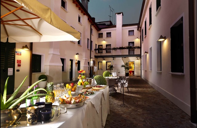 Hotel Roma