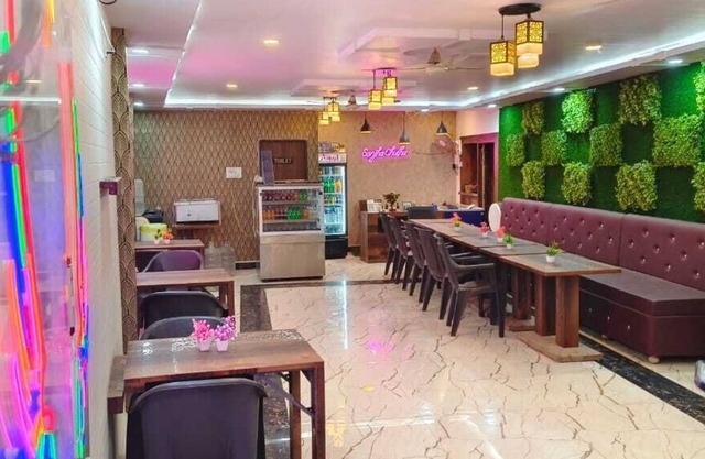 Hotel Royal Sagar By GRB