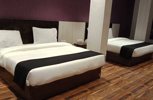 Hotel S B Excellency