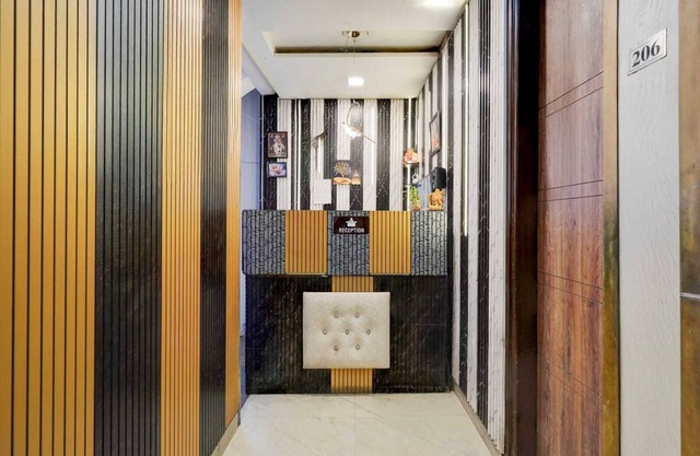 Hotel Season Grand Couple Friendly Pitampura