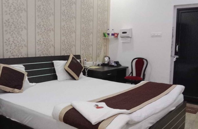 Hotel Shalimar Palace