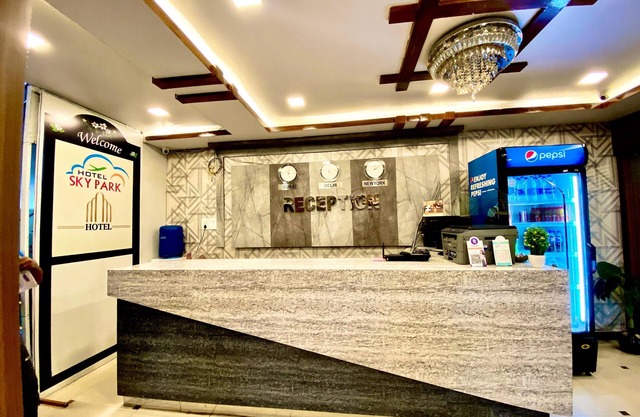 Hotel Sky Park - Airport Zone