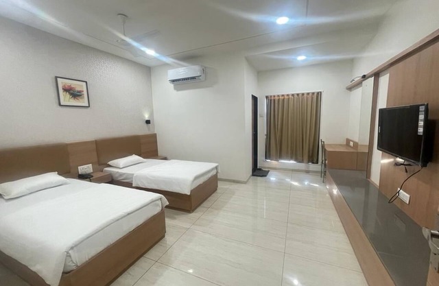 Hotel Sparsh Inn Morbi