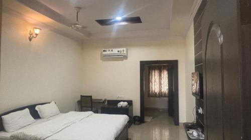 Hotel Sri Krishna Palace