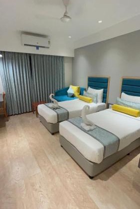 Hotel The Excellency