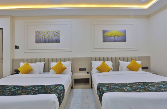 Hotel The Grand Radhey