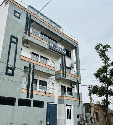 Hotel The Luxury Heaven