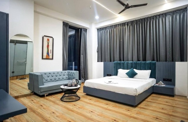 HOTEL THE PARKER INN By KBNT GROUP