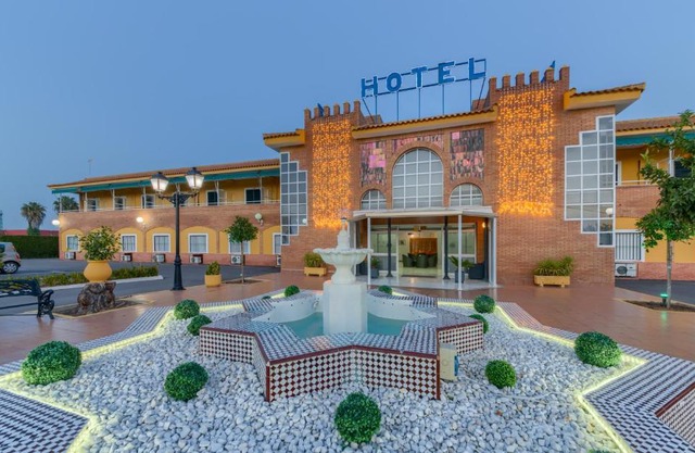 Hotel Torre De Los Guzmanes