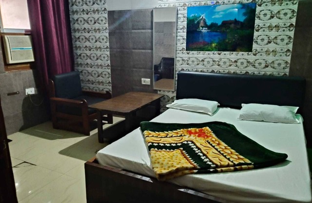 Hotel Yash Palace Kanpur