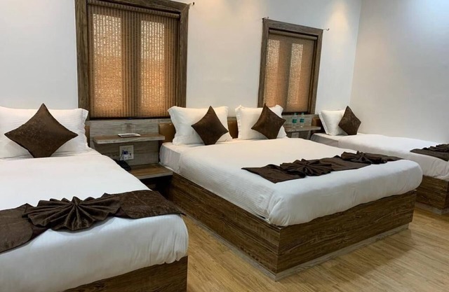 Hotel YashoGopal Resortico