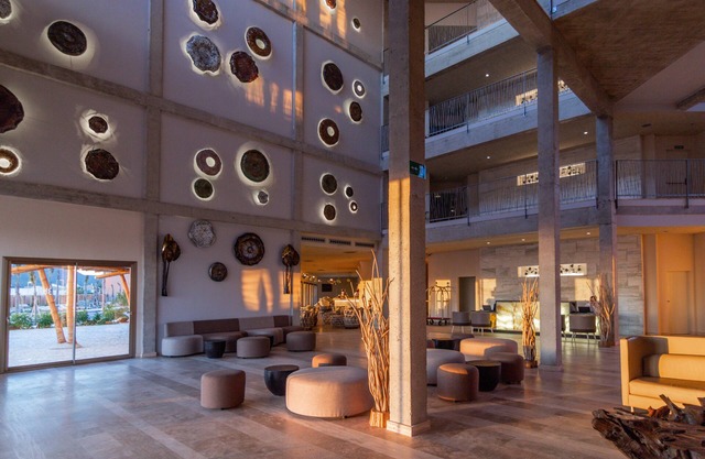 Hotel Zahara Beach by Q Hotels