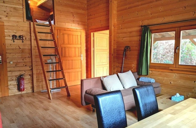 House 1 - Sveda yard