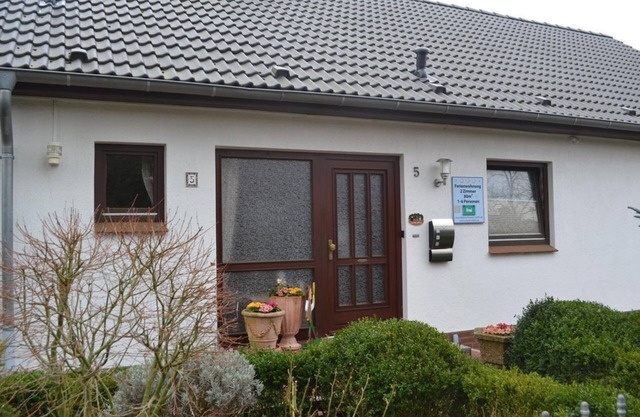 House behind the silver fence - vacation apartment/2 bedrooms/shower, WC