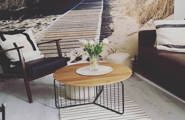 House by the lake (100 meters) with a large plot of land