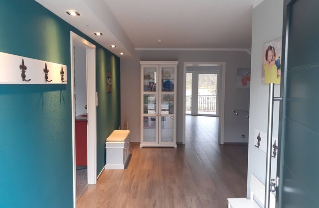 House-Family-Mobility bath-Canal view-Haus Karola