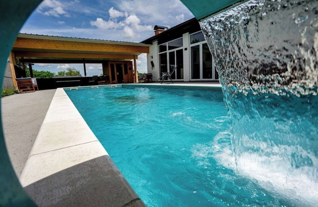 House-for-Holiday-Feričanci- V. Lucca