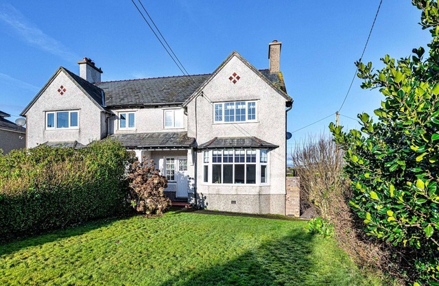 House in Abersoch near Sandy Beach
